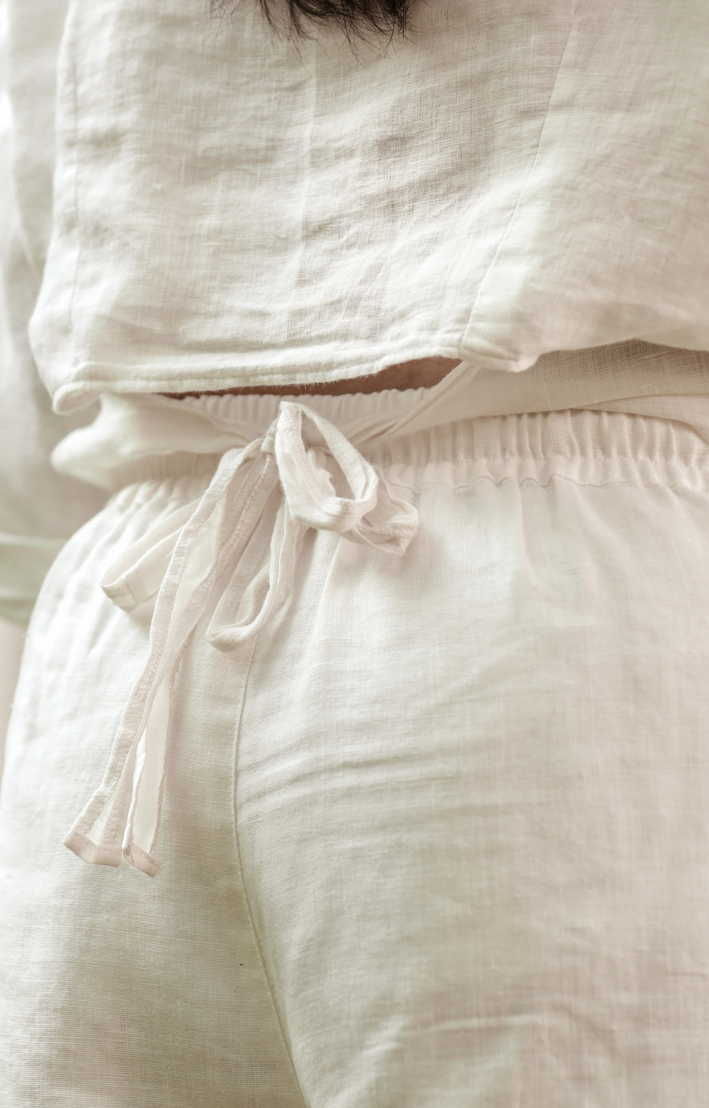 STRAIGHT LEG TROUSER