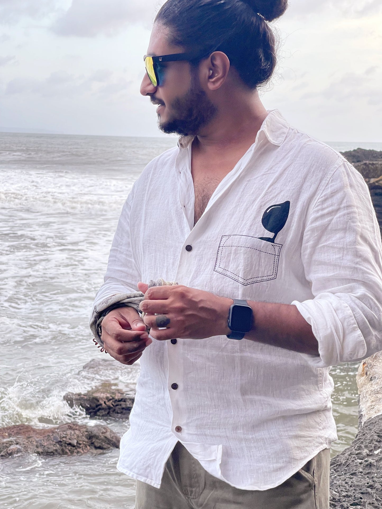 SUNGLASS SHIRT